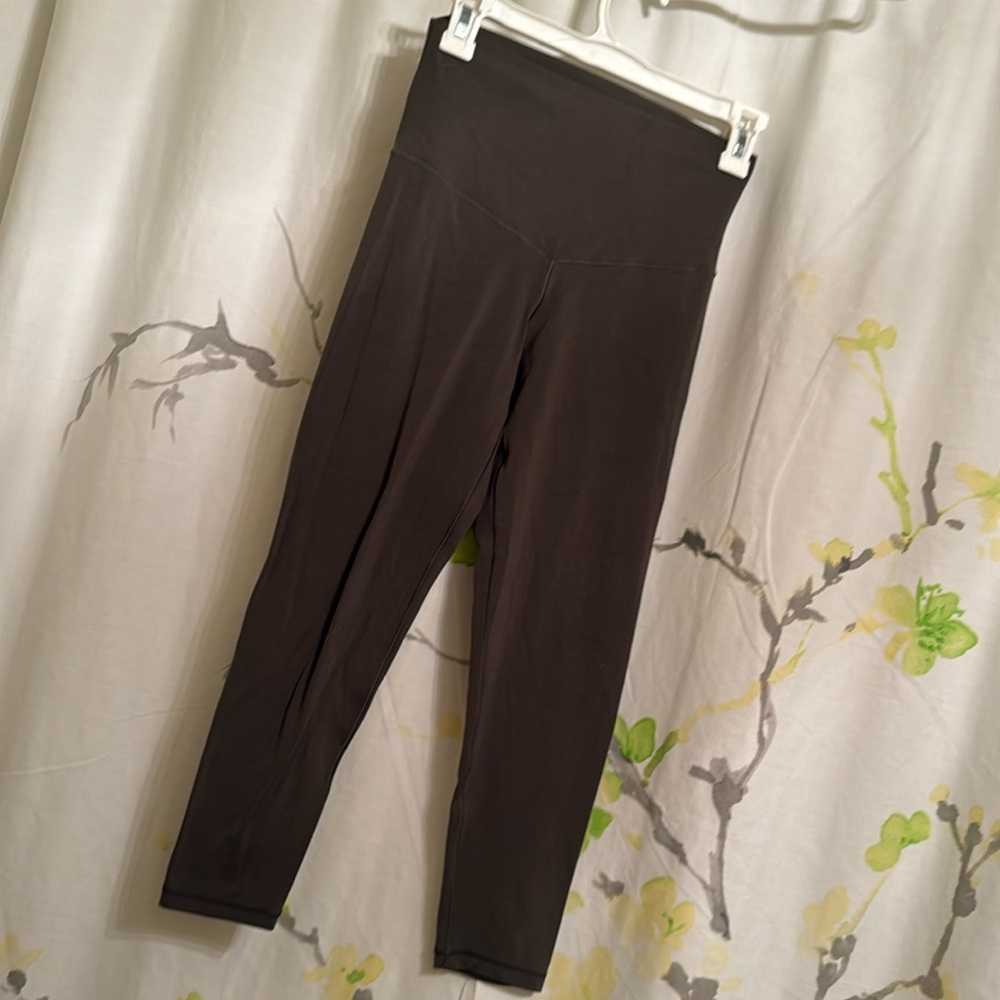 Aerie leggings - olive green M - short